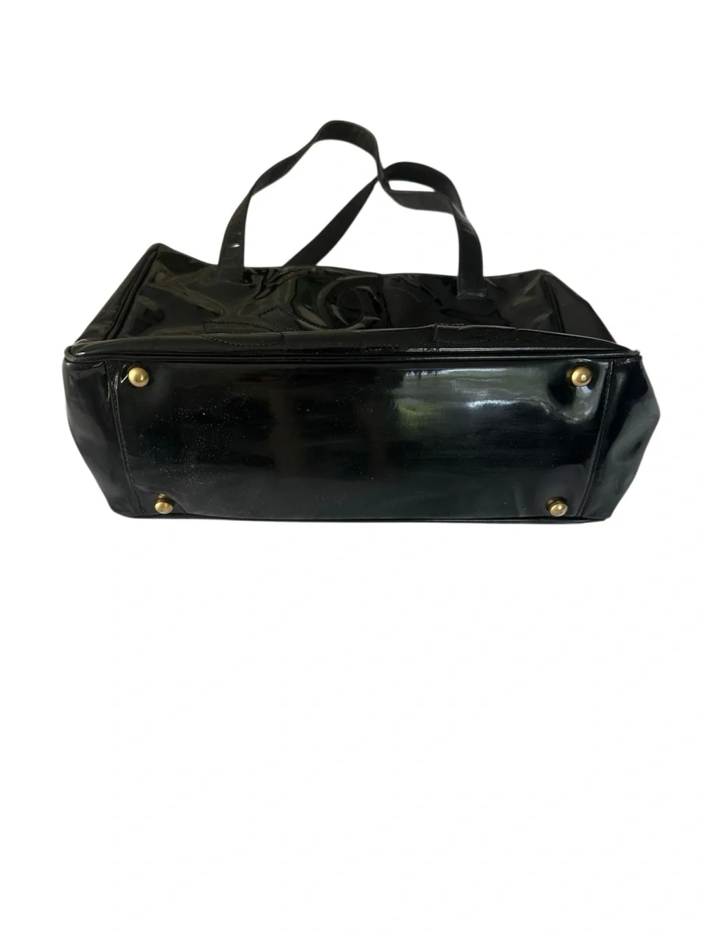 CHANEL Black Patent Leather Quilted Shoulder Bag with CC Motif